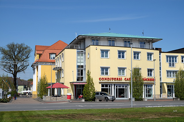 Neubau des Schlichtekarrees im Ortskern